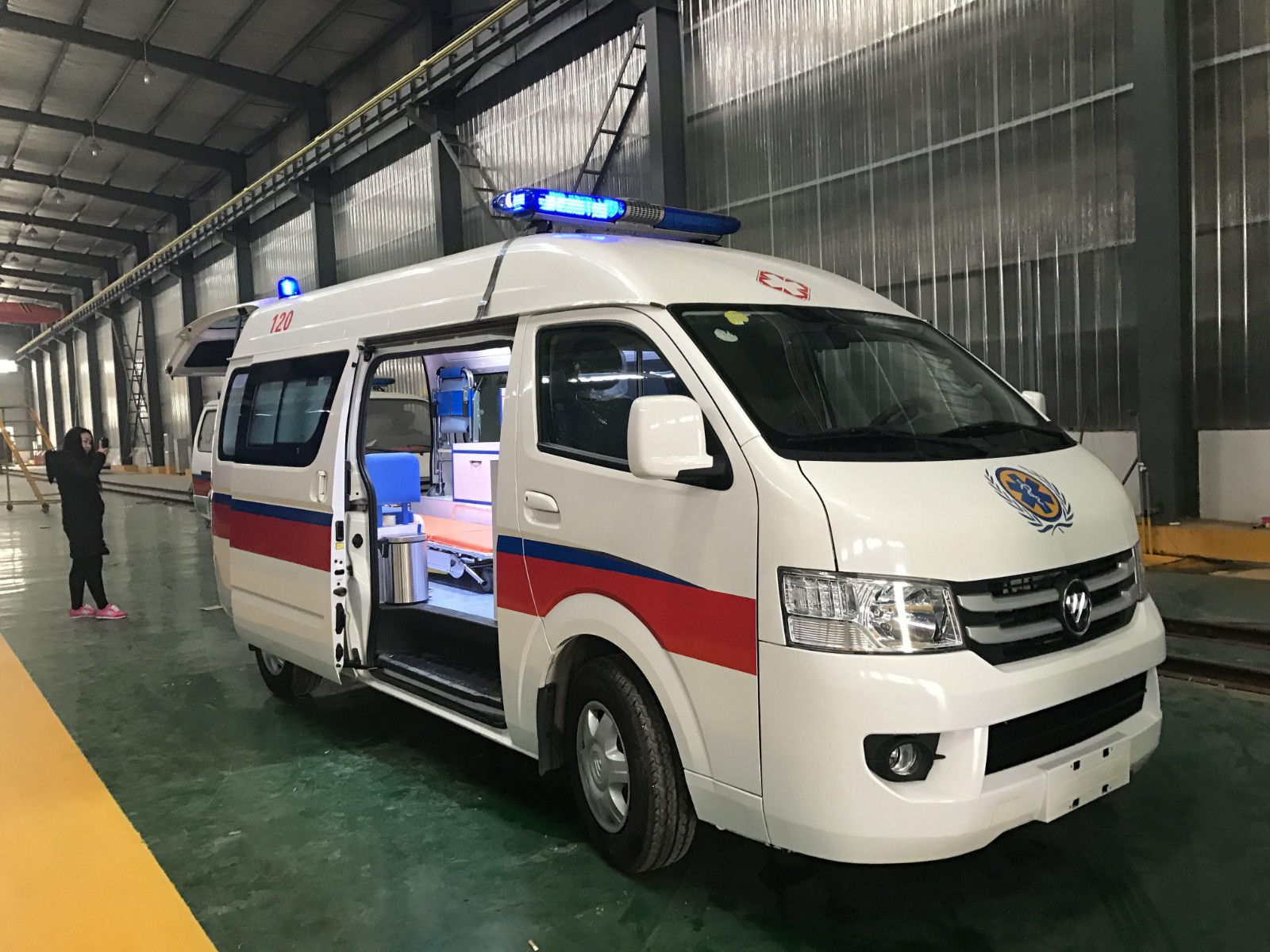 米易县救护车转院