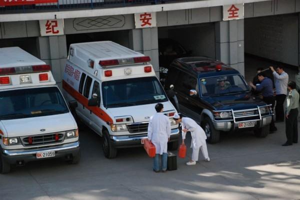 米易县救护车转院